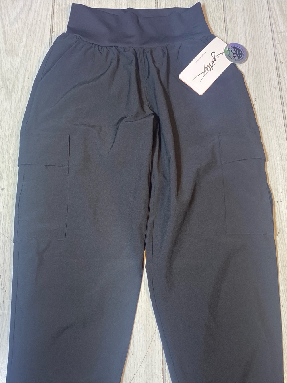 Gottex Studio Cargo Jogger Pants Women's Size S Black Athletic Workout NWT